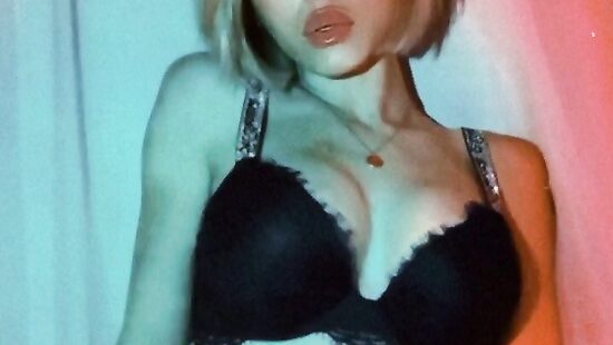 kiss Me