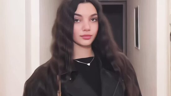 Little_Anni        